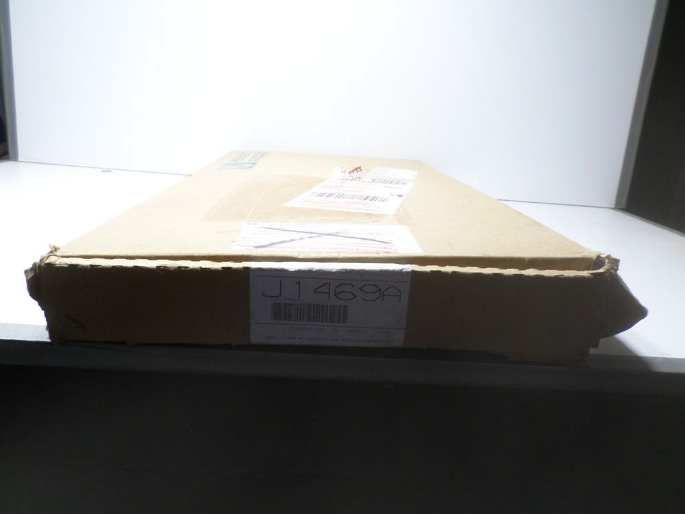 Hewlett Packard Rack Mount Kit for E60 E800 Servers J1469A