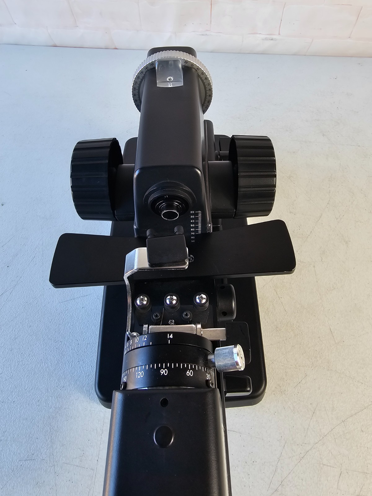 Topcon LM-8 Lensmeter *Parts Unit, Powers On*