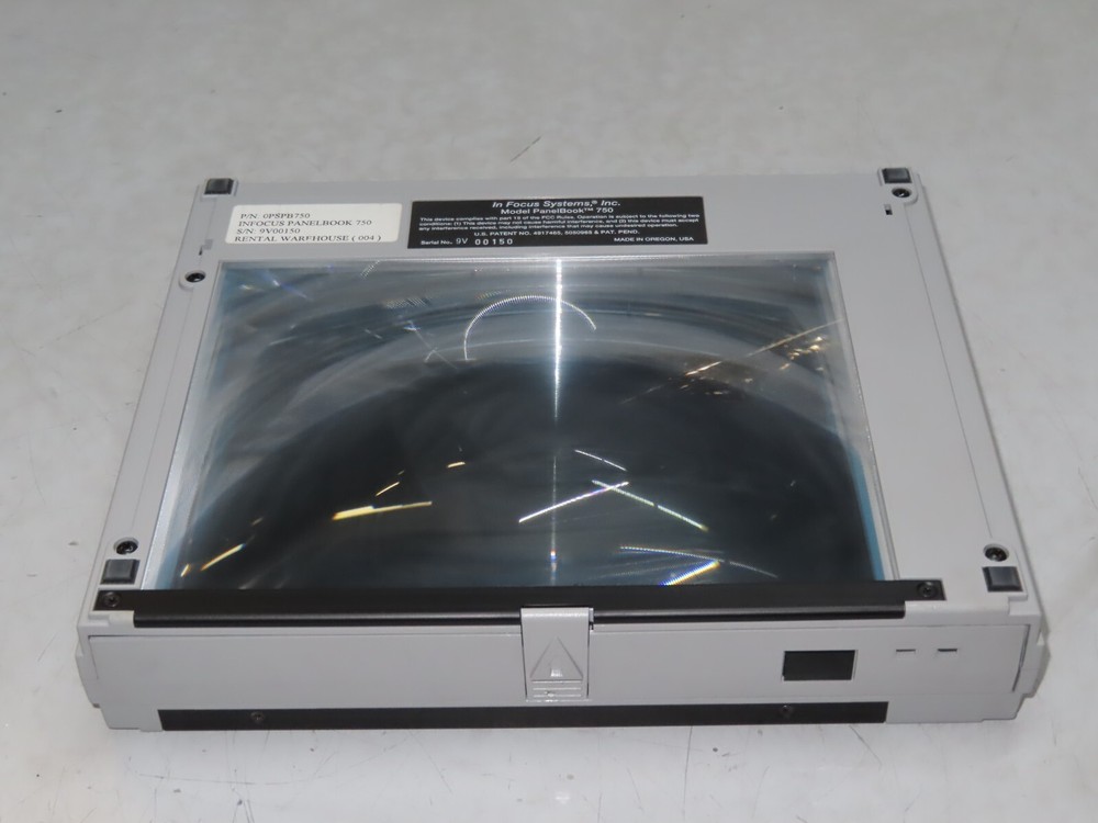 InFocus Systems PanelBook 750 LCD Projection Panel **No Power Adapter**