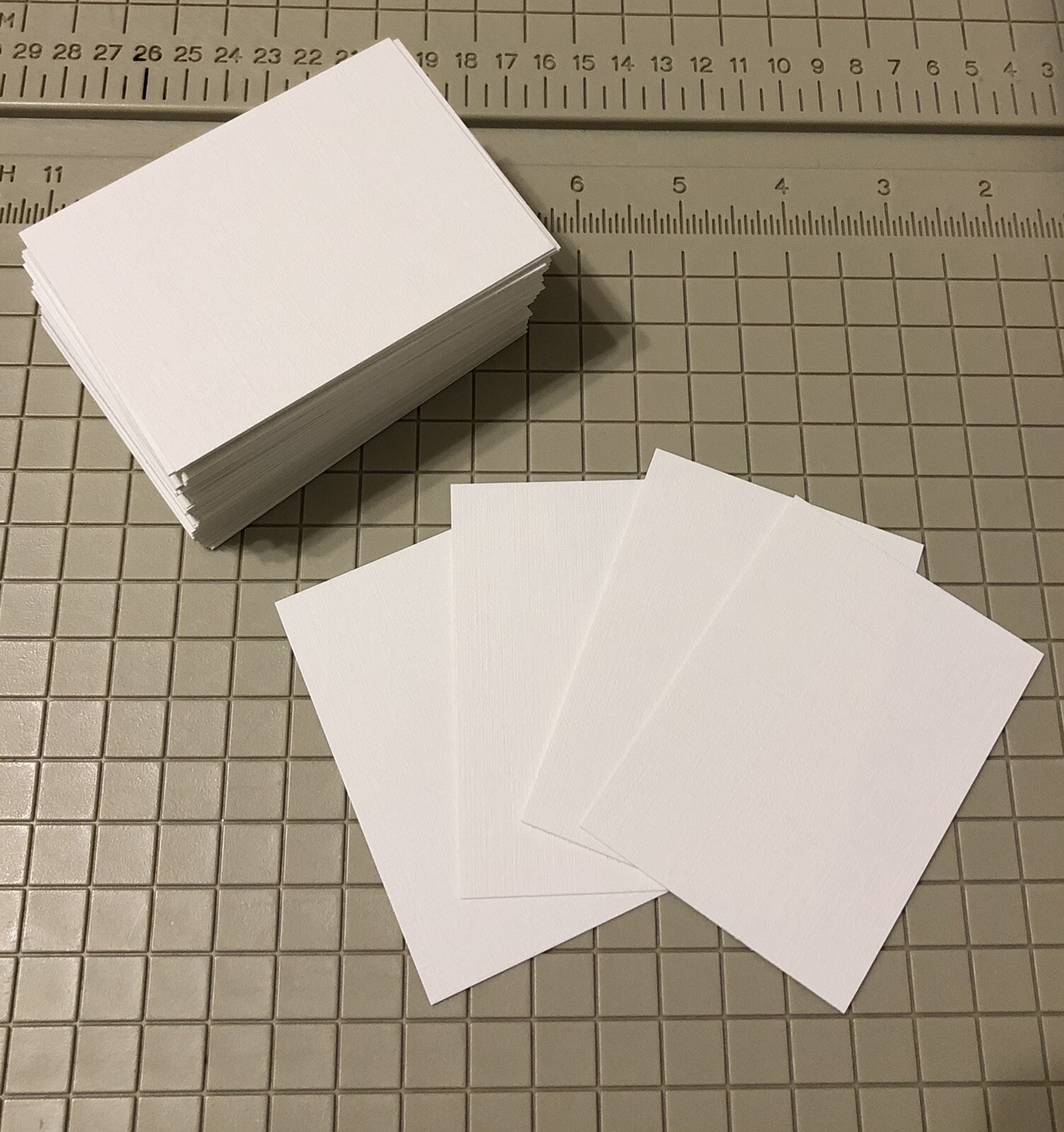 100 ACEO Cards ~ Blank 136 lb Oil & Acrylic Paper ~ 2.5 x 3.5 White ~ Canson