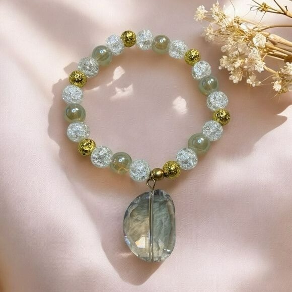 Handmade Bracelet diffusing essential oils