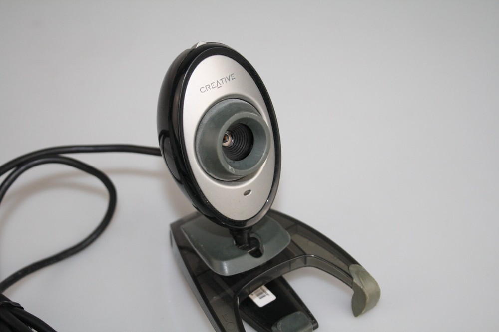 Creative Labs Webcam Model VF0050 - USB