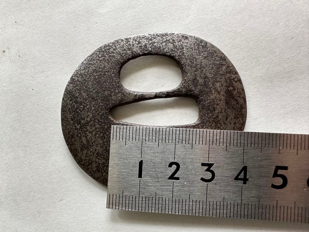 Tsuba Thin Iron Edo Era Sword Guard Antique Accessory Authentic Rare