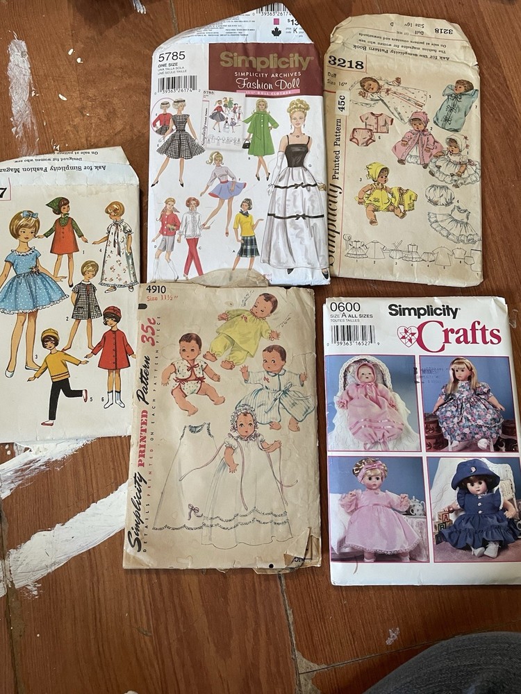 LOT vintage Doll Sewing Patterns Lot