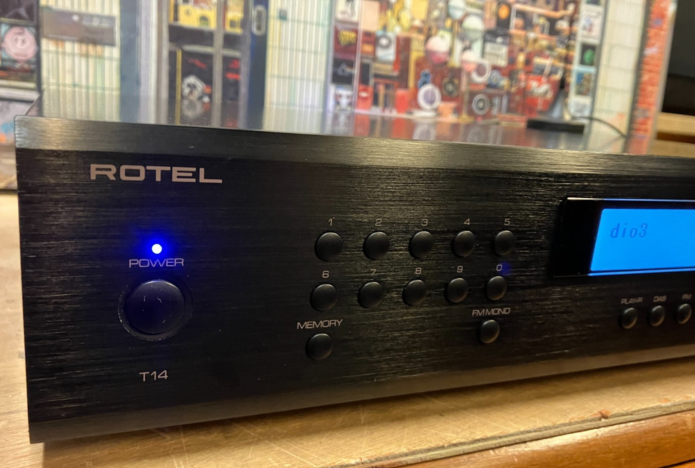 ROTEL T14 TUNER + STREAMER - DAB+ - FM - STREAMING - REMOTE CONTROL