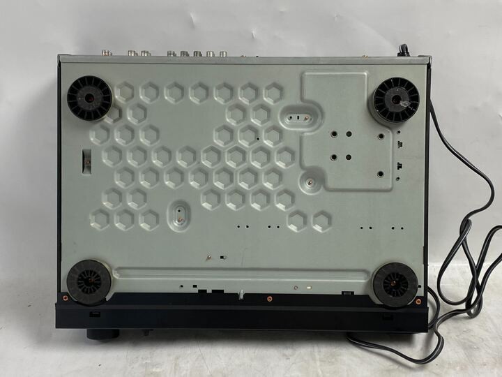 Pioneer SP-700D Dolby Pro Logic Sound Processor