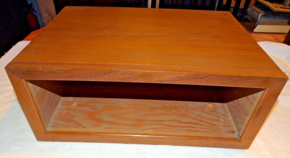 Vintage Wood Case Amplifier-Reciever