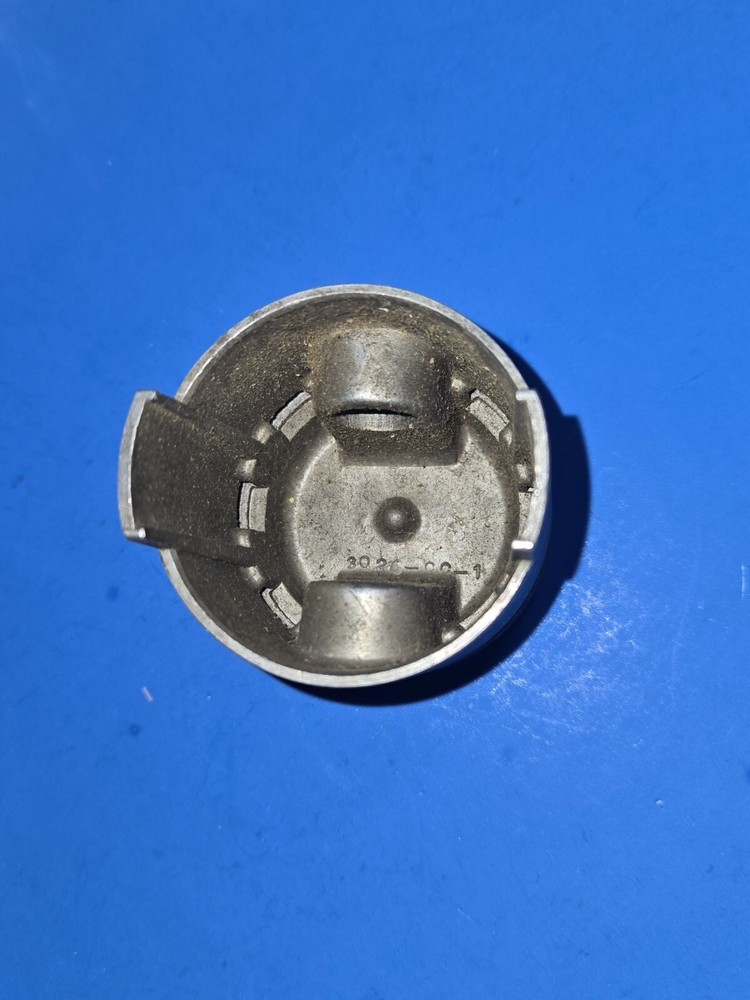 Clinton Piston 204-37-500 STD / 3021A (Piston Only)