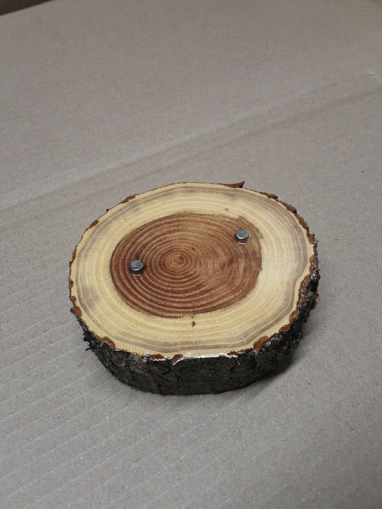 KNIFE DISPLAY STAND, SOLID PEAR WOOD