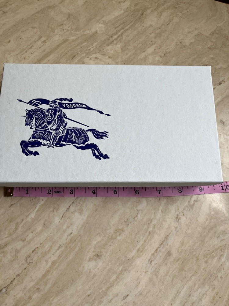 Authentic Burberry Gift Box Off-White 9” x 4.5”