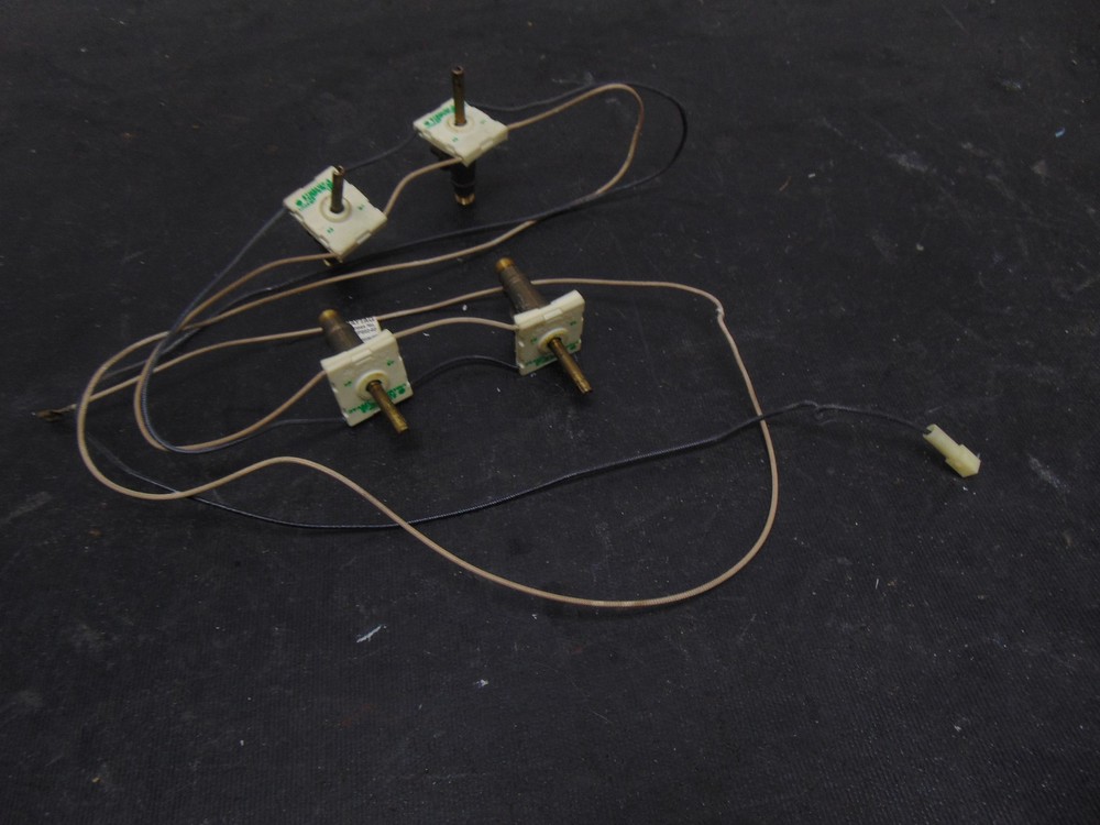 Maytag Range MGR5752ADS Valve Set