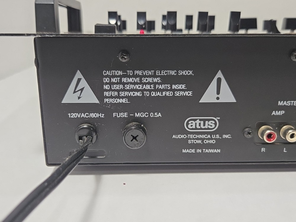 ATUS-AM300E-STEREO MIXER-POWERS ON-UNTESTED
