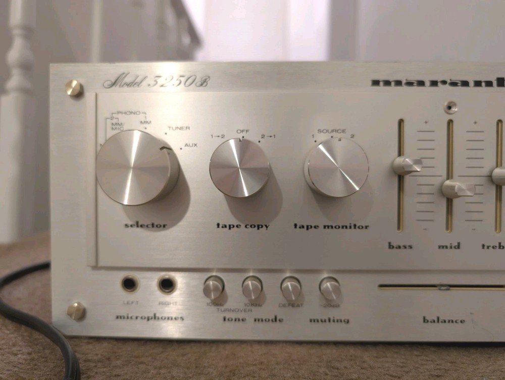 Marantz 3250b Preamplifier, Beautiful, Recapped, Fully Functional *Read*