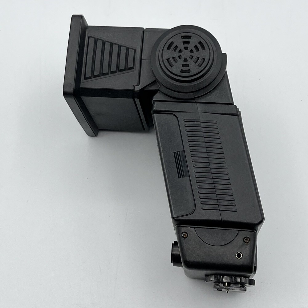 Soligor Shoe Mount Camera Flash - Model 30D - Tested and Works