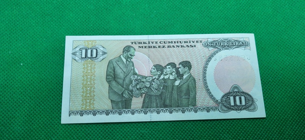 10 Lira Banknote - Turkey - 1982 - UNC