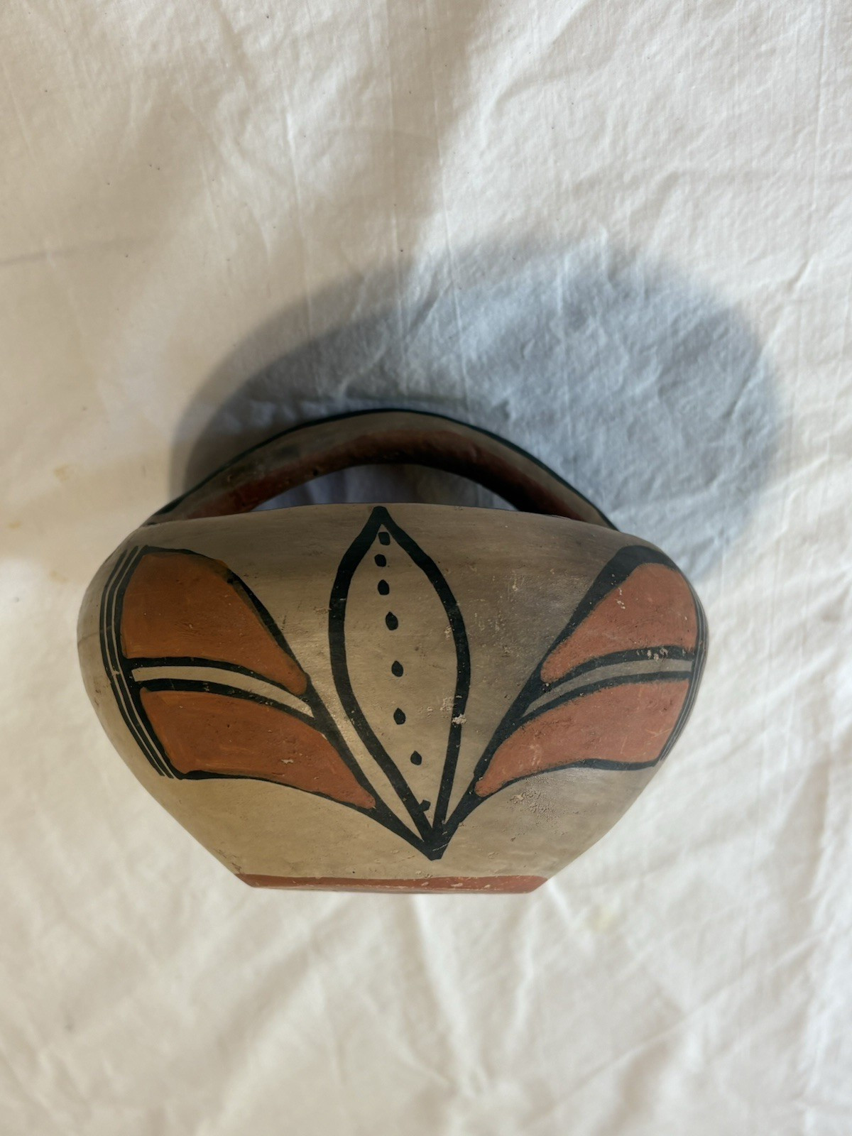 VINTAGE 1928 Santo Domingo Pueblo Pottery Handled Polychrome Basket Kewa 6"