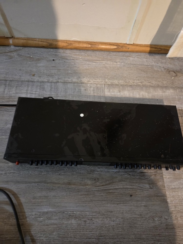 AudioSource Model EQ Eight Series II- 10 Band Graphic Equalizer UNTESTED