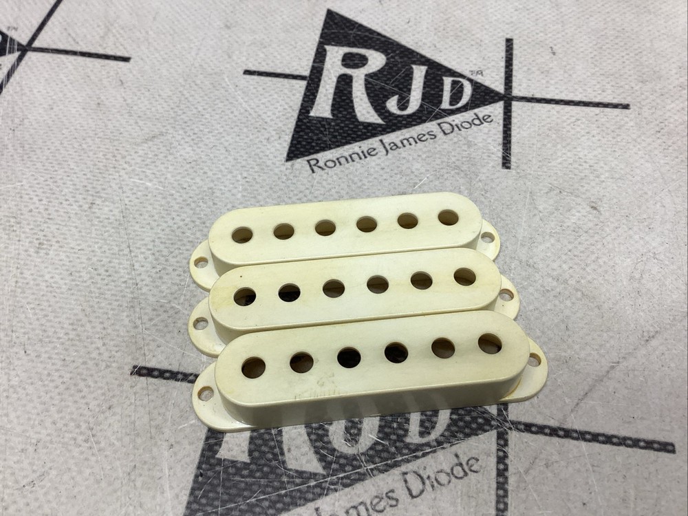 Relic Strat Single Coil Pickup Cover Set 2-1/16”