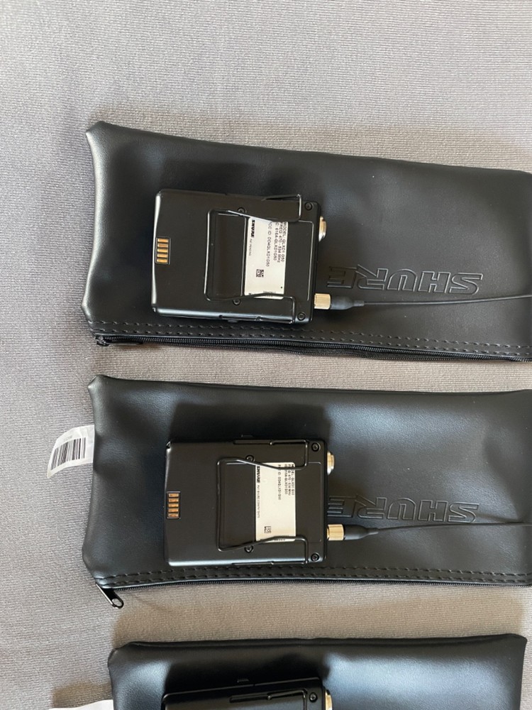 Shure QLXD1 Wireless Bodypack Transmitter - G50 Band