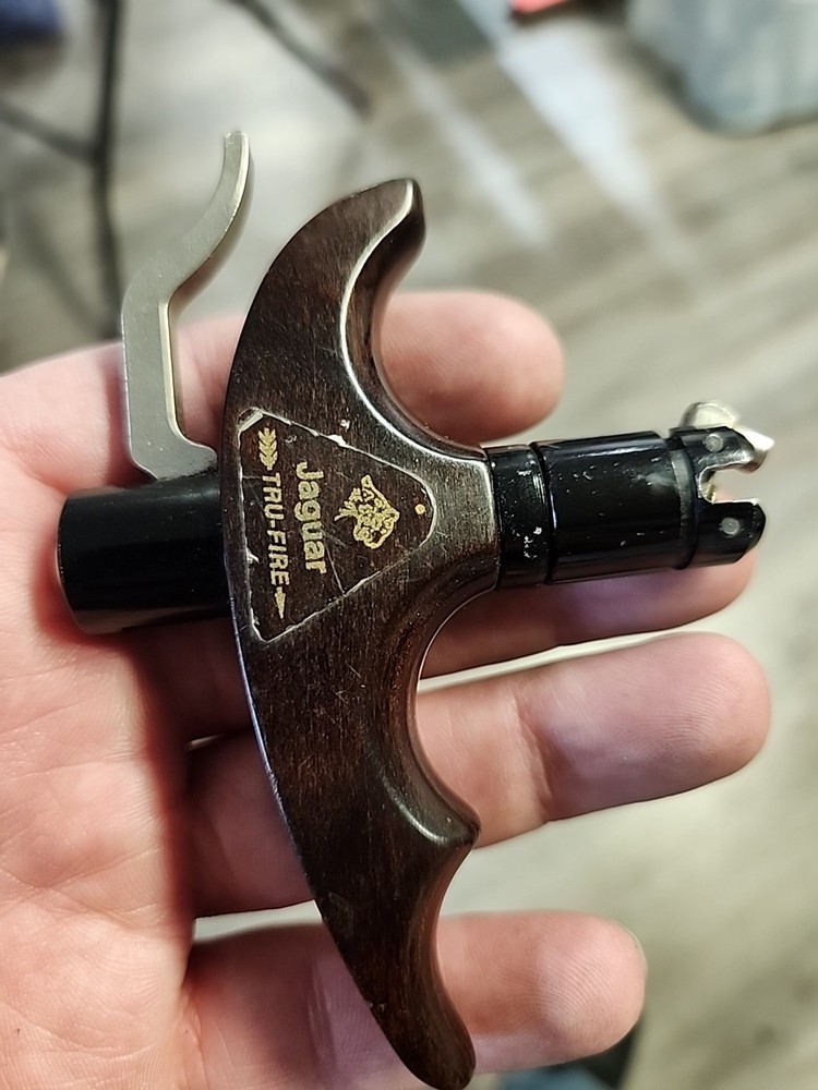Tru-fire Jaguar Thumb Release