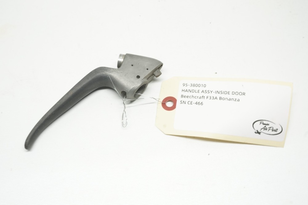 Beechcraft Handle ASSY P/N: 95-380010