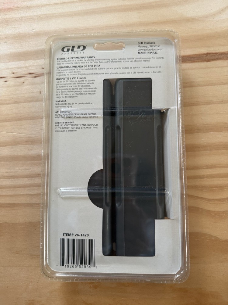 Fat Cat Soft Tip Darts. Deluxe.