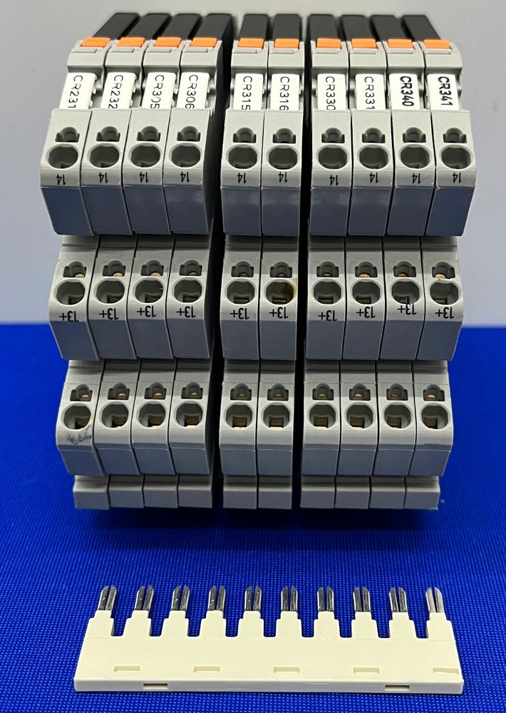 WAGO 857-704 SOLID STATE RELAY MODULE WITH 857-164 SOLID STATE RELAY - QTY OF 10