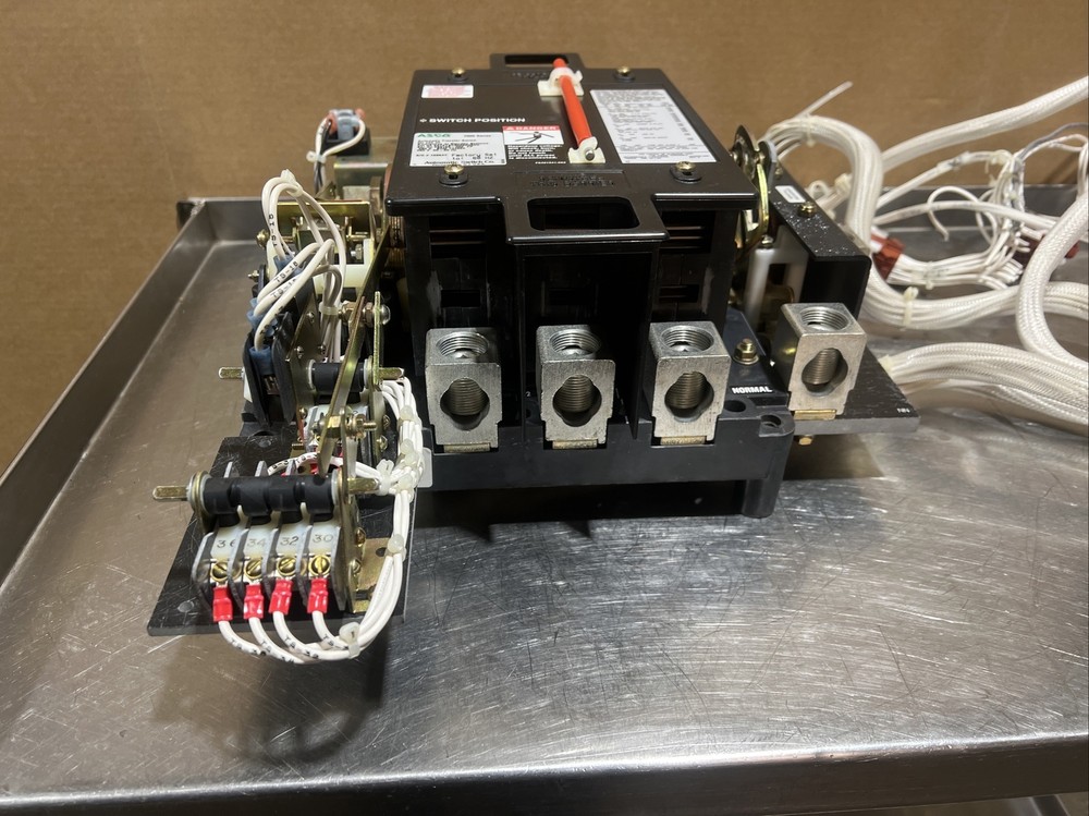 ASCO AUTOMATIC TRANSFER SWITCH Cat No E07ATSC30260N5XC Nos Surplus. Fresh Pull