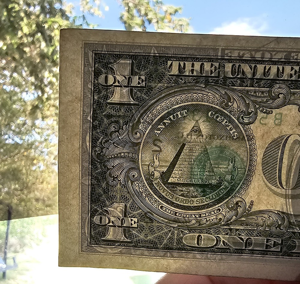 2021 $1 One Dollar Bill Error Misaligned Misprint Offset Seal Over ONE Misaligne