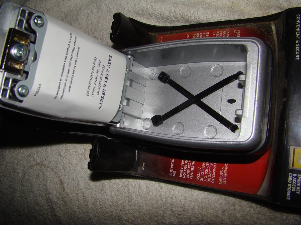 NEW Master Lock Safe Space Combination Push Button Wall Mount Lock Box