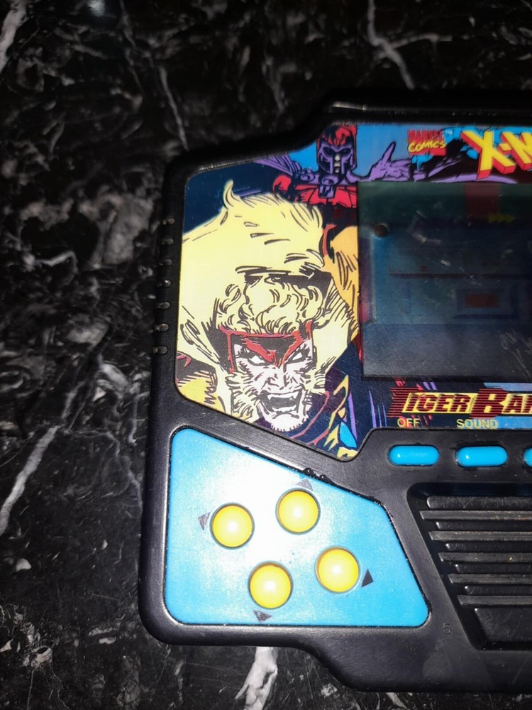 Vintage Tiger Electronics X-Men Barcodzz Handheld Game 1994 ( Read Description )