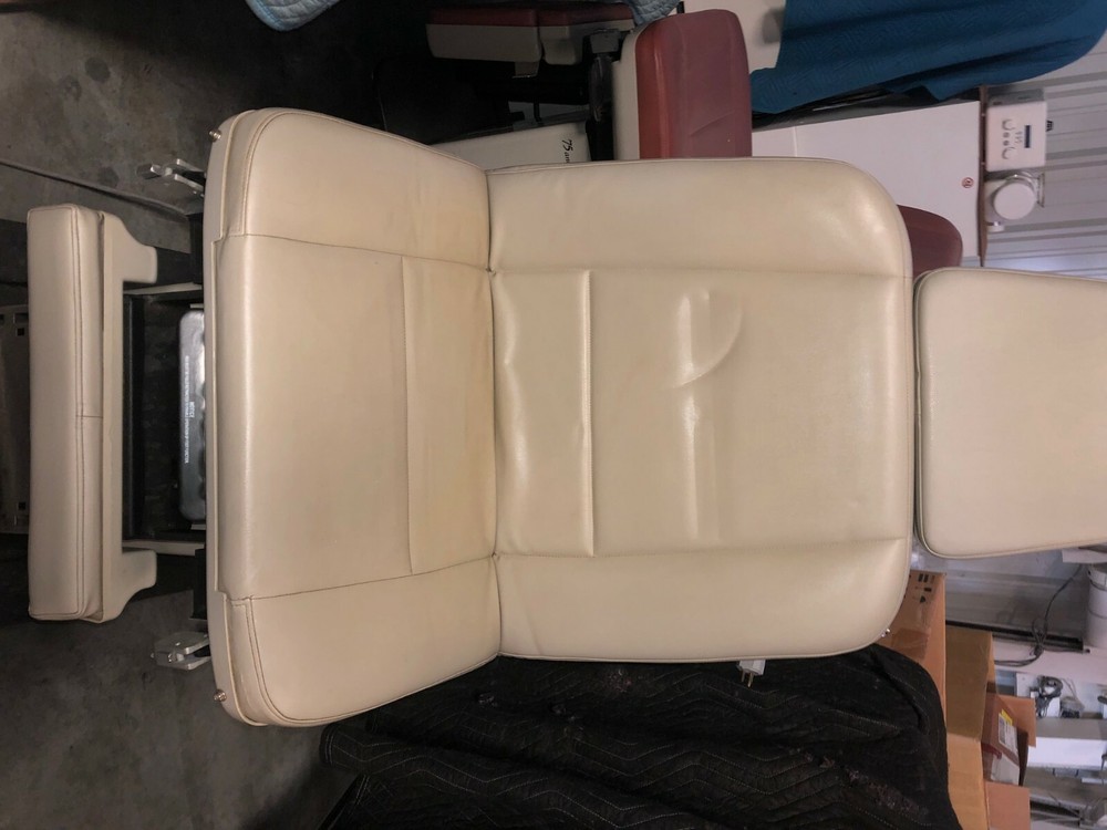 MIDMARK EXAMINATION TABLE POWERED MODEL 419 