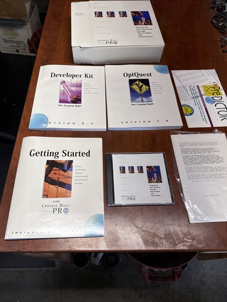 Decisioneering Crystal Ball Software Windows Version 4.0g  Tutorials CD Books