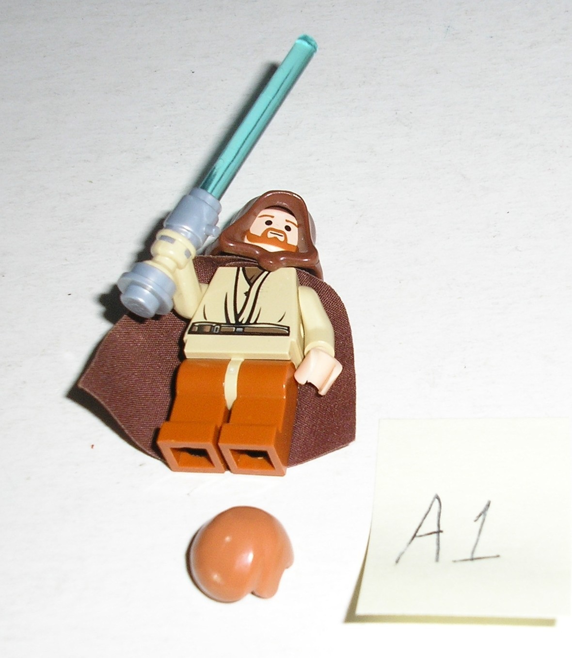 Lego Star Wars OBI-WAN KENOBI Light-up Lightsaber Minifigure 7257 (Works!) (A1)