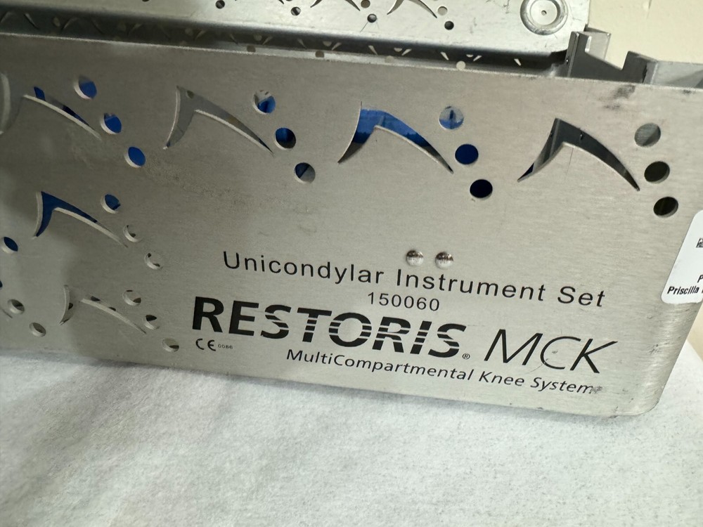UNICONDYLAR INSTRUMENT Tray Only