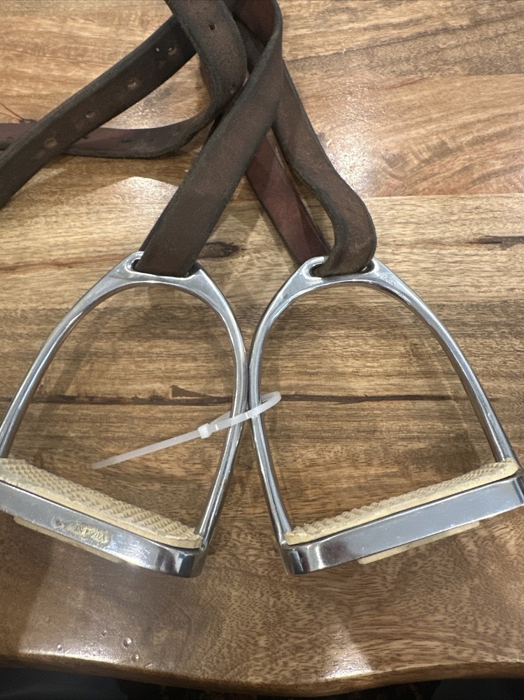 Madco Stirrups And Leathers