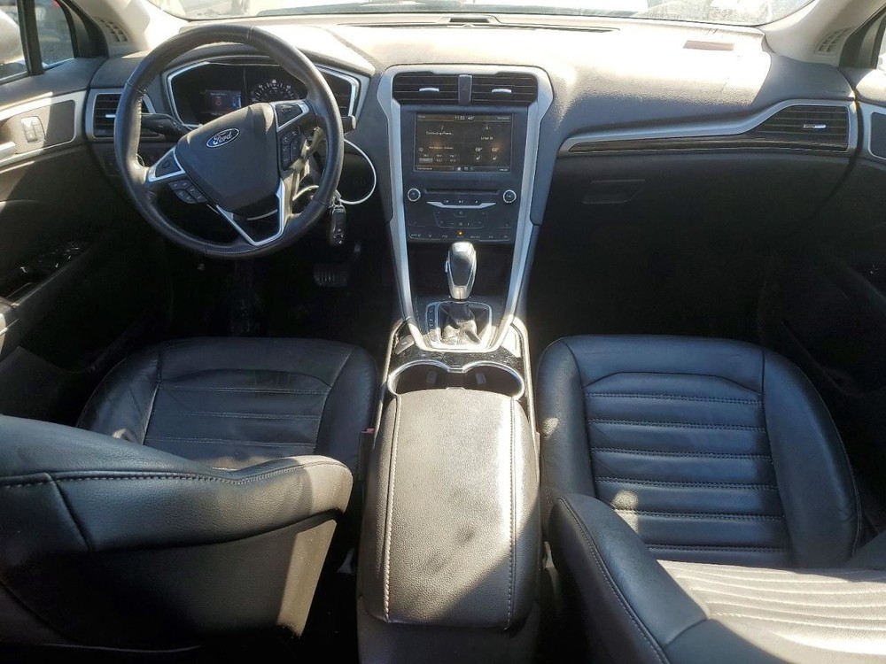 FUSION 2014 Air Shutter 925628