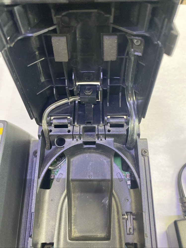 BW MicroDock II System w / Regulator GasAlert Micro 5 Docking Station Surplus