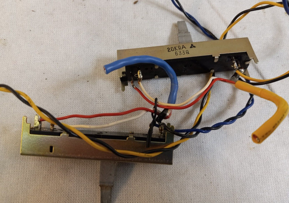 TECHNICS RS-263US LEVEL 1 SLIDER ASSEMBLY Pair