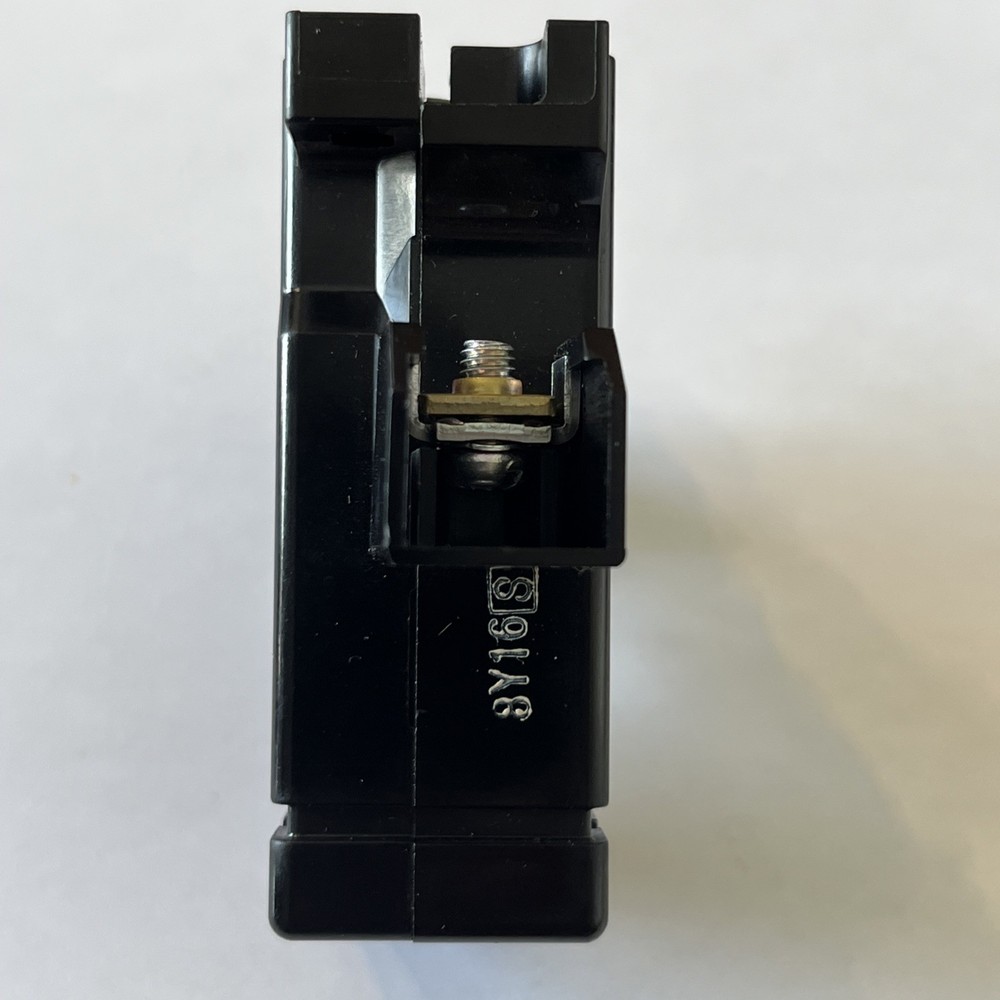 FUJI ELECTRIC CP31D-2A DC50V Single Pull Circuit Protector (NEW) open box Qty-1