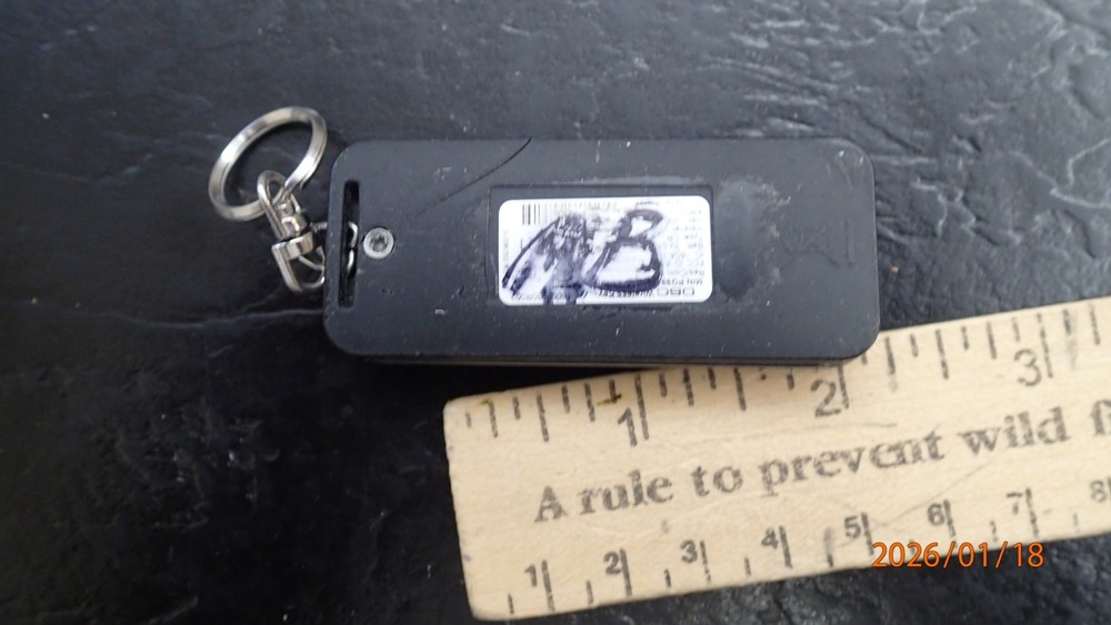 DSC Keyfob pre owned, does not work, for parts only