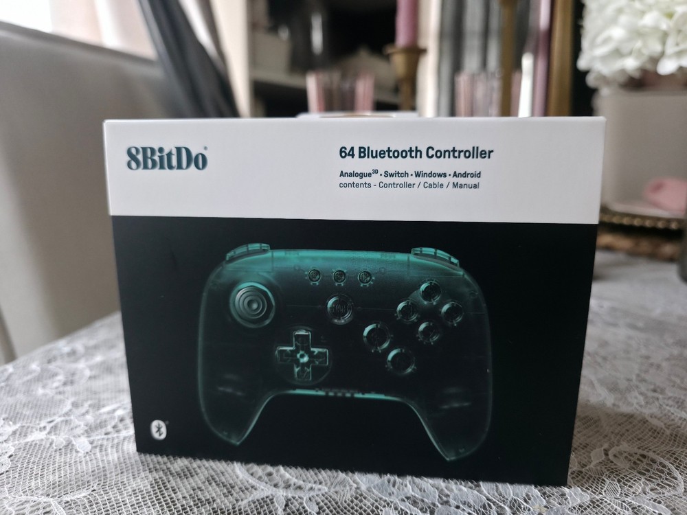 8BitDo Controller - Funtastic Edition - Ice NINTENDO 64 Switch 2
