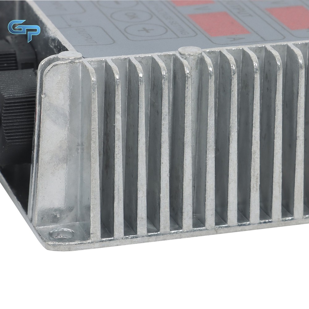 Waterproof MPPT Boost Controller 400W 24-85V Solar Panel LED Display Durable