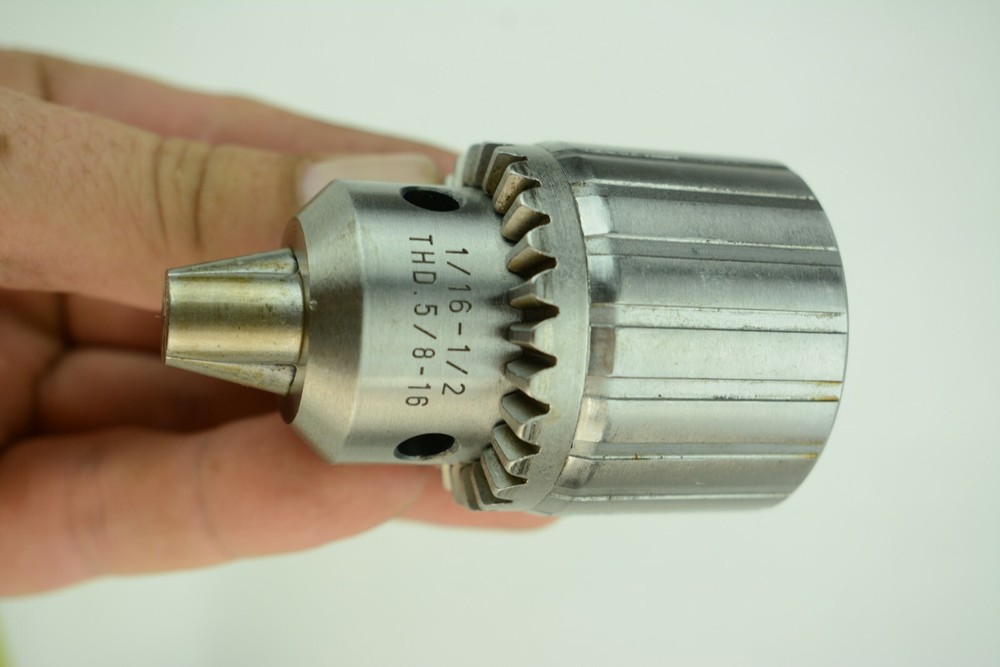 Rohm Key Type Drill Chuck 5/8"-16 NC Thread, 1/16" - 1/2" Clamping range THD