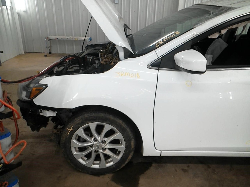 Driver Left Front Spindle/Knuckle Fits 11-25 LEAF 104953009