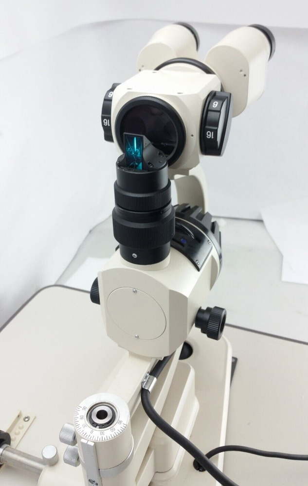AS-IS Topcon SL-4E Slit Lamp NO RETURN