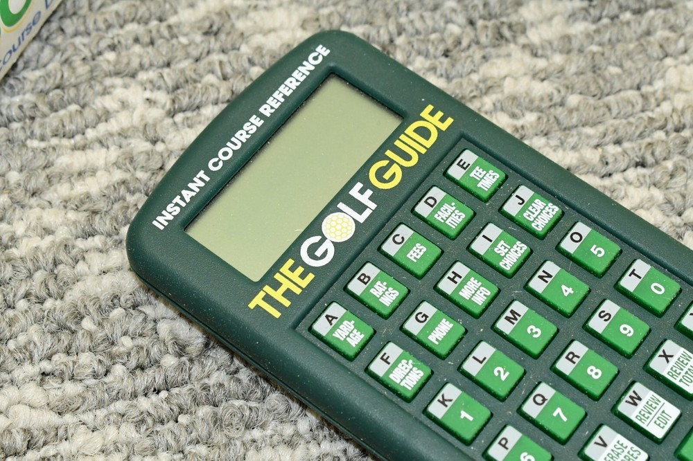 The Golf Guide Electronic Handheld Instant Course Reference Model 150 NEW IN BOX