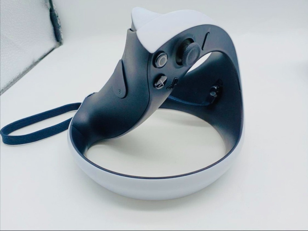 Sony PlayStation VR2 PSVR2 Headset for PS5 Complete Set 2023 VR System
