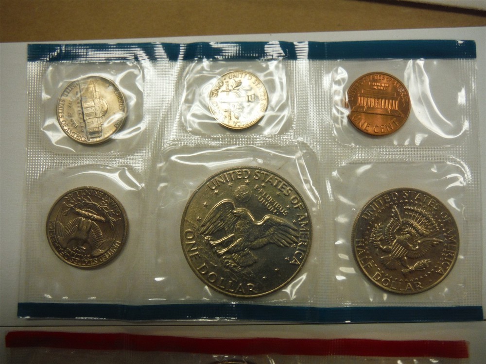 1978 P+D UNC. Mint Set, Includes 2 Ike Dollars, Open Envelope *FC3B