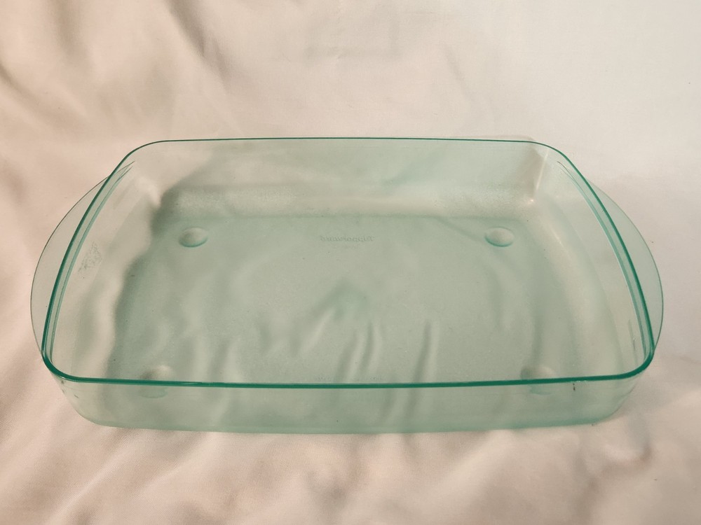 10" 6 Cup Container Replacement Vintage Tupperware 3381B-2